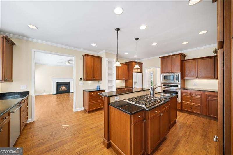 2608 Wendover Court Buford - Photo 11