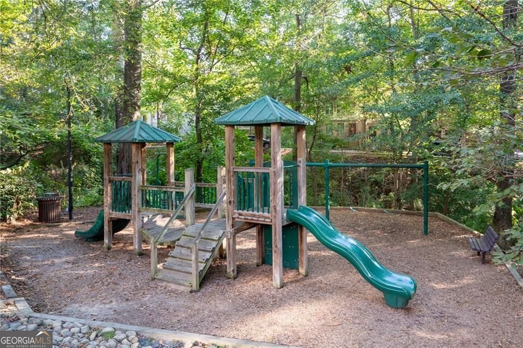 190 Fowler Street Woodstock - Photo 36