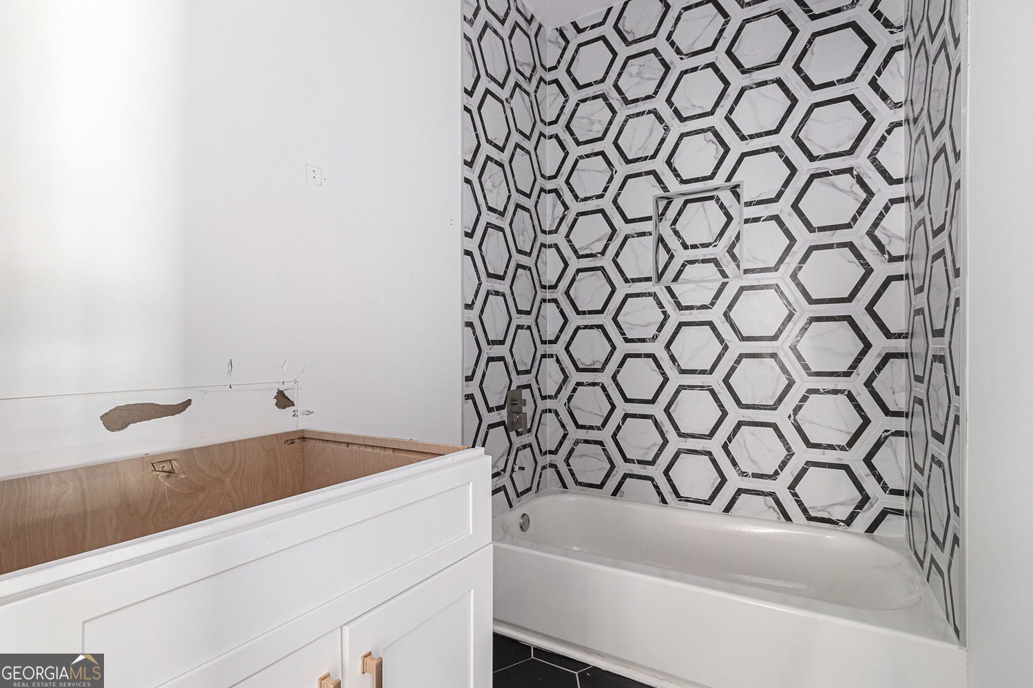 266 Colewood Way Sandy Springs - Photo 10