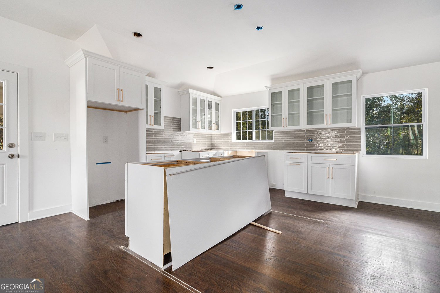 266 Colewood Way Sandy Springs - Photo 6