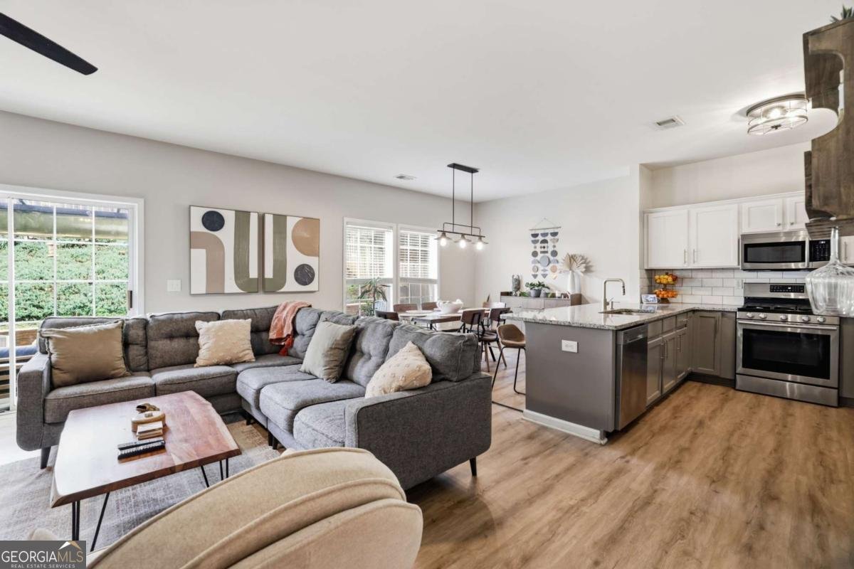 2245 Gateview Court Cumming - Photo 13