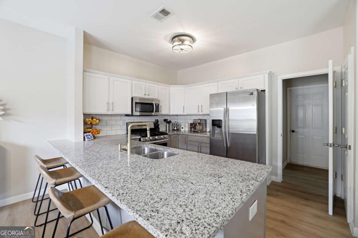 2245 Gateview Court Cumming - Photo 6