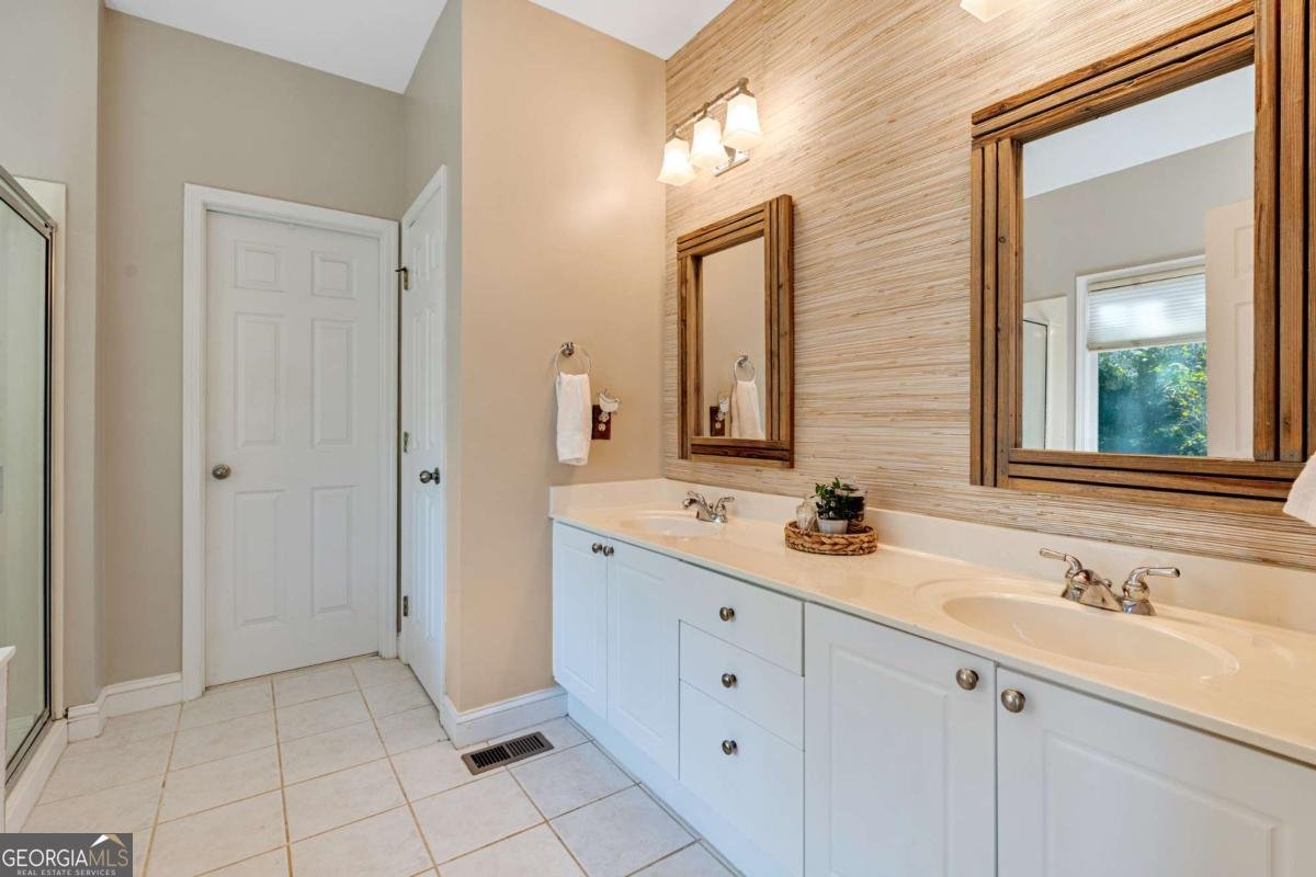 5050 New Chapel Hill Way Cumming - Photo 11