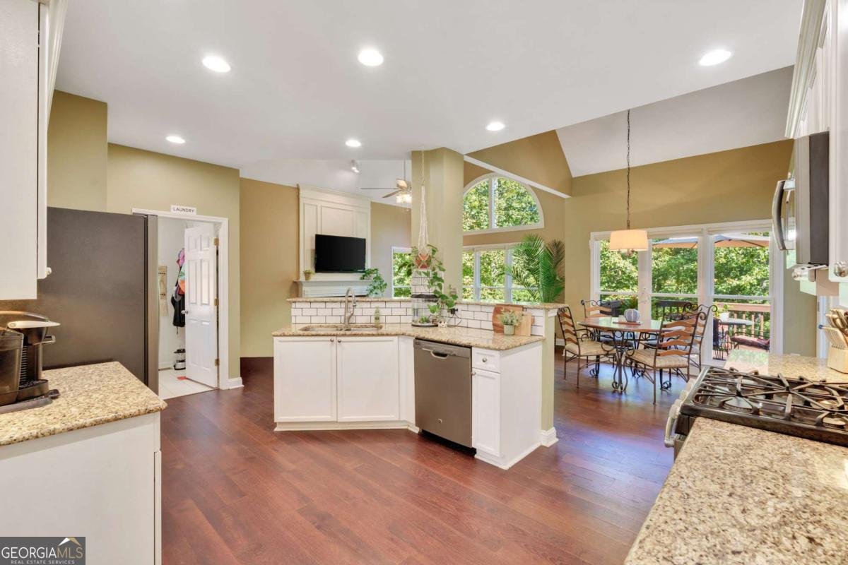 5050 New Chapel Hill Way Cumming - Photo 14