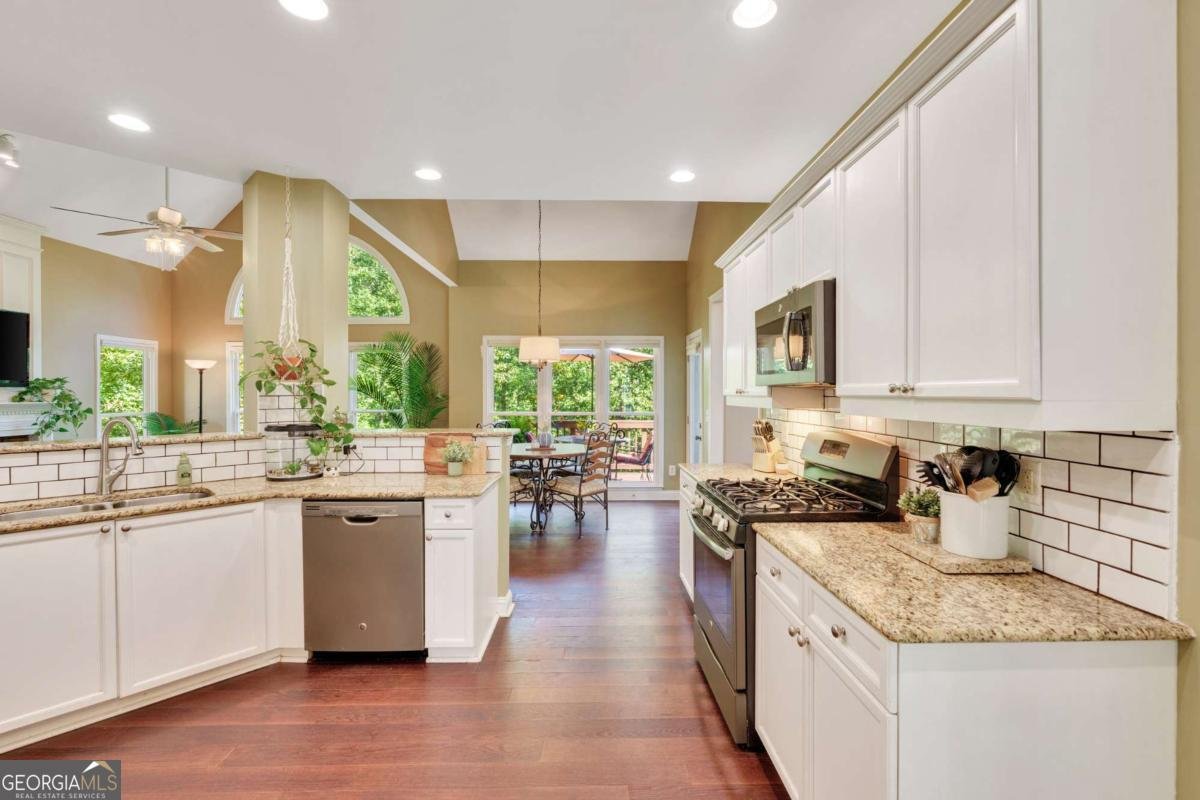 5050 New Chapel Hill Way Cumming - Photo 15