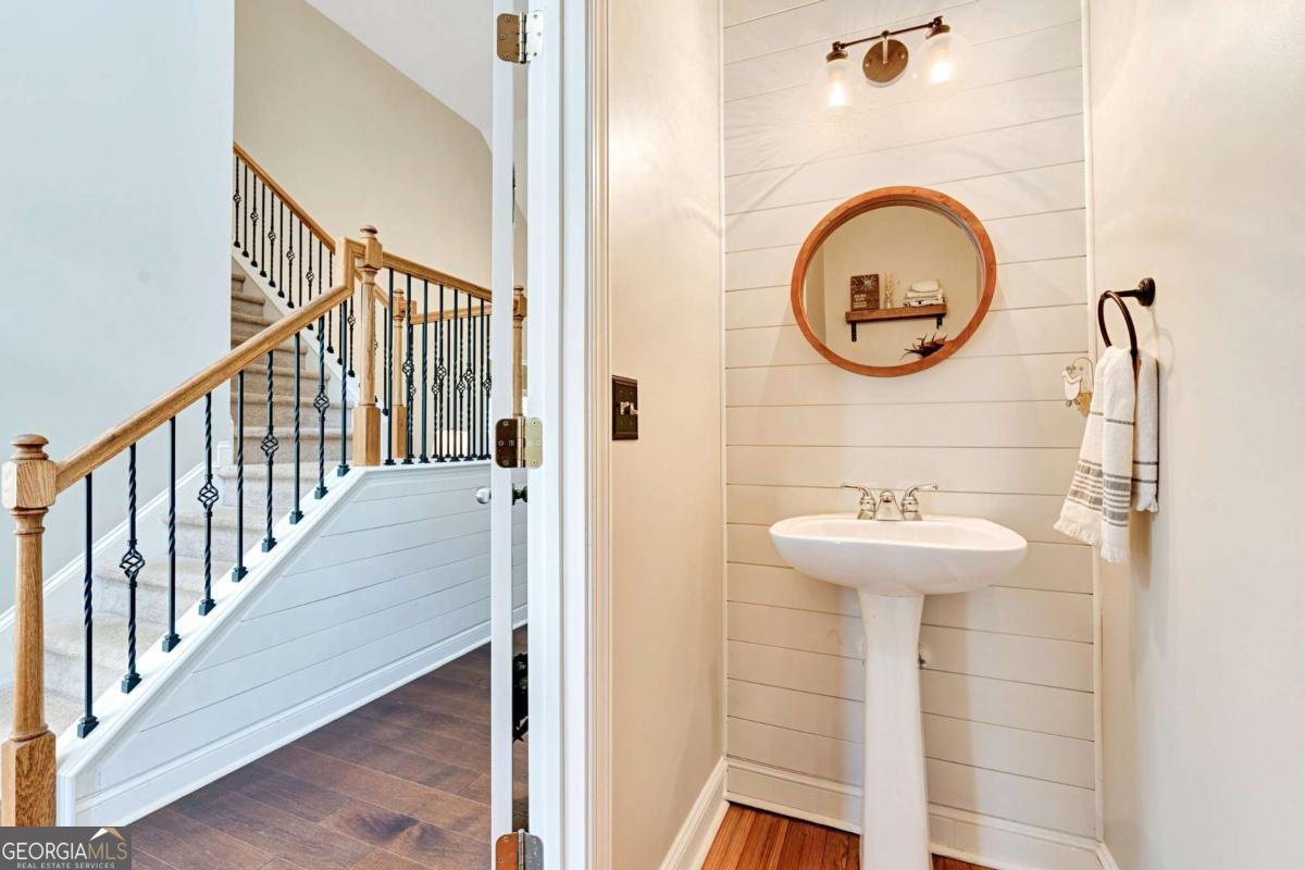 5050 New Chapel Hill Way Cumming - Photo 17