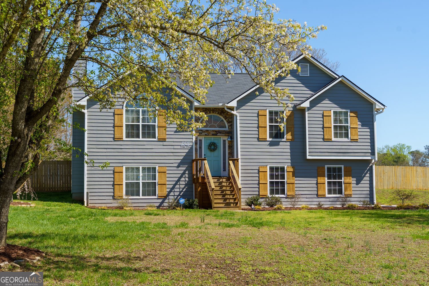 8015 Estee Drive Cumming - Photo 1