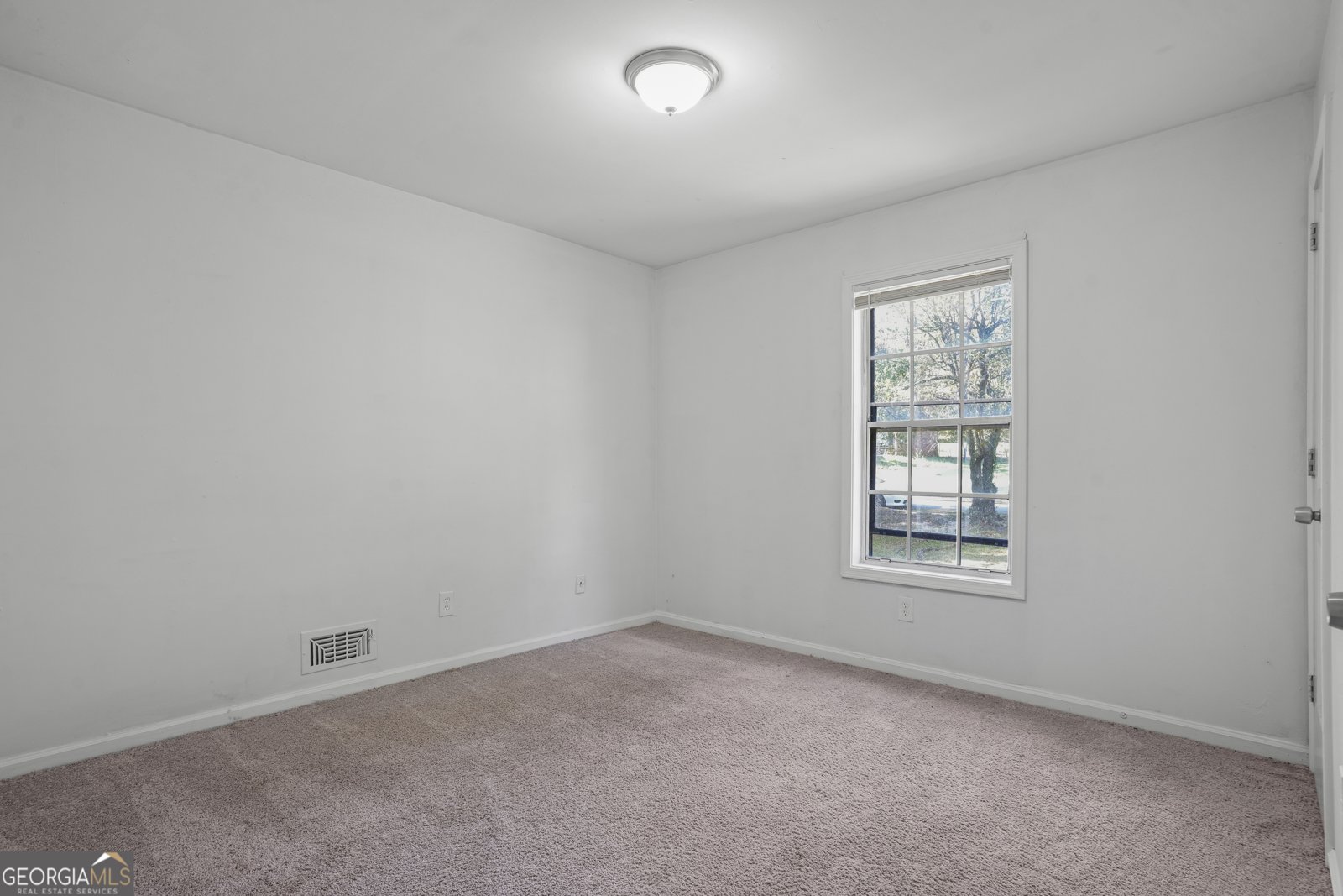 5809 Oakleaf Way Stone Mountain - Photo 18