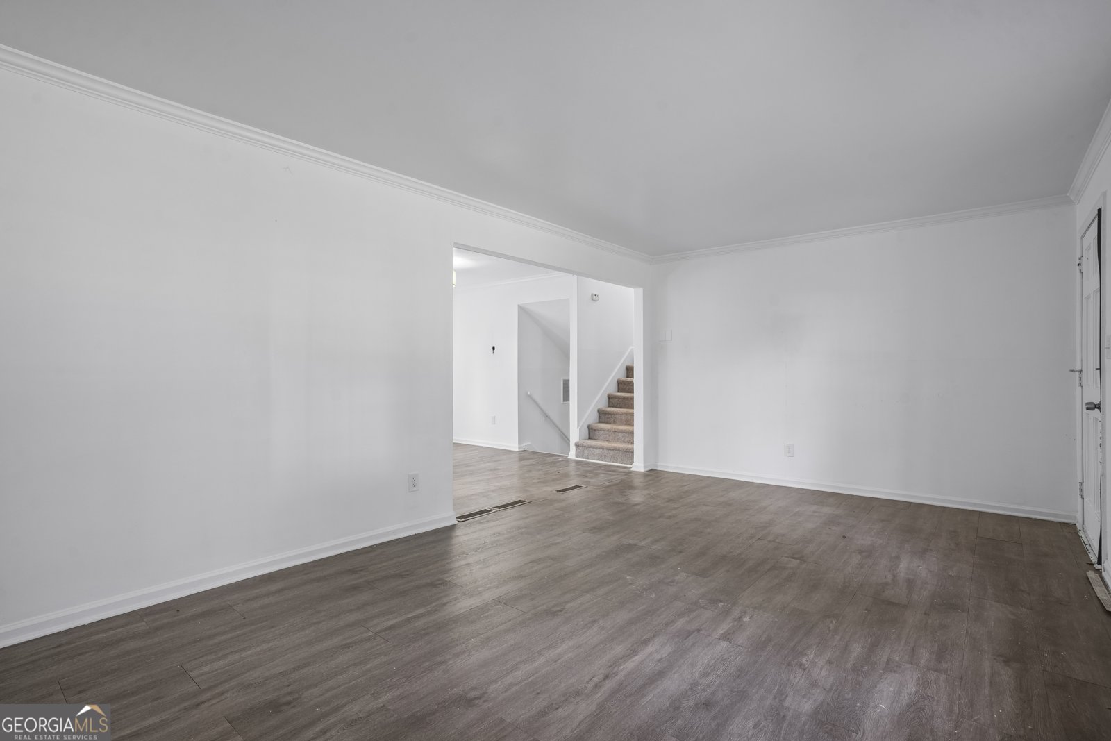 5809 Oakleaf Way Stone Mountain - Photo 7