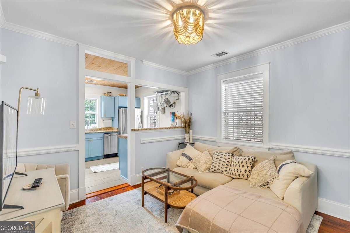 531 31st Street Savannah - Photo 7