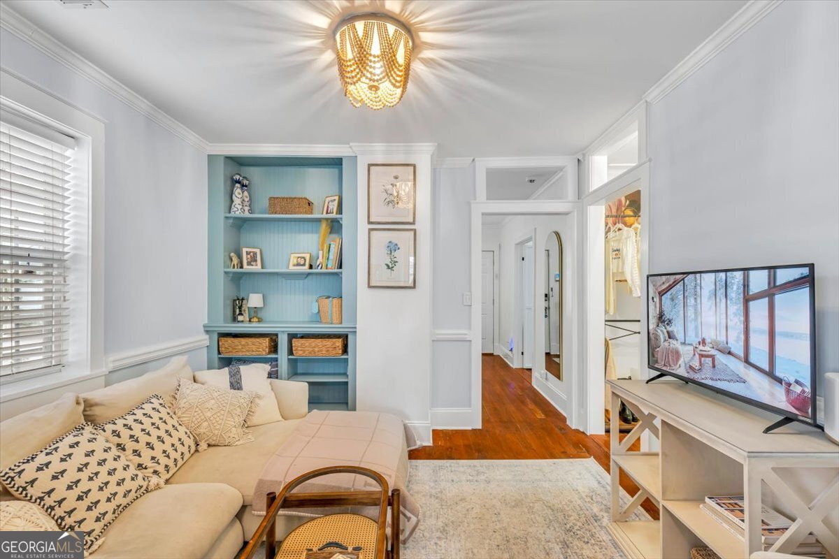 531 31st Street Savannah - Photo 9