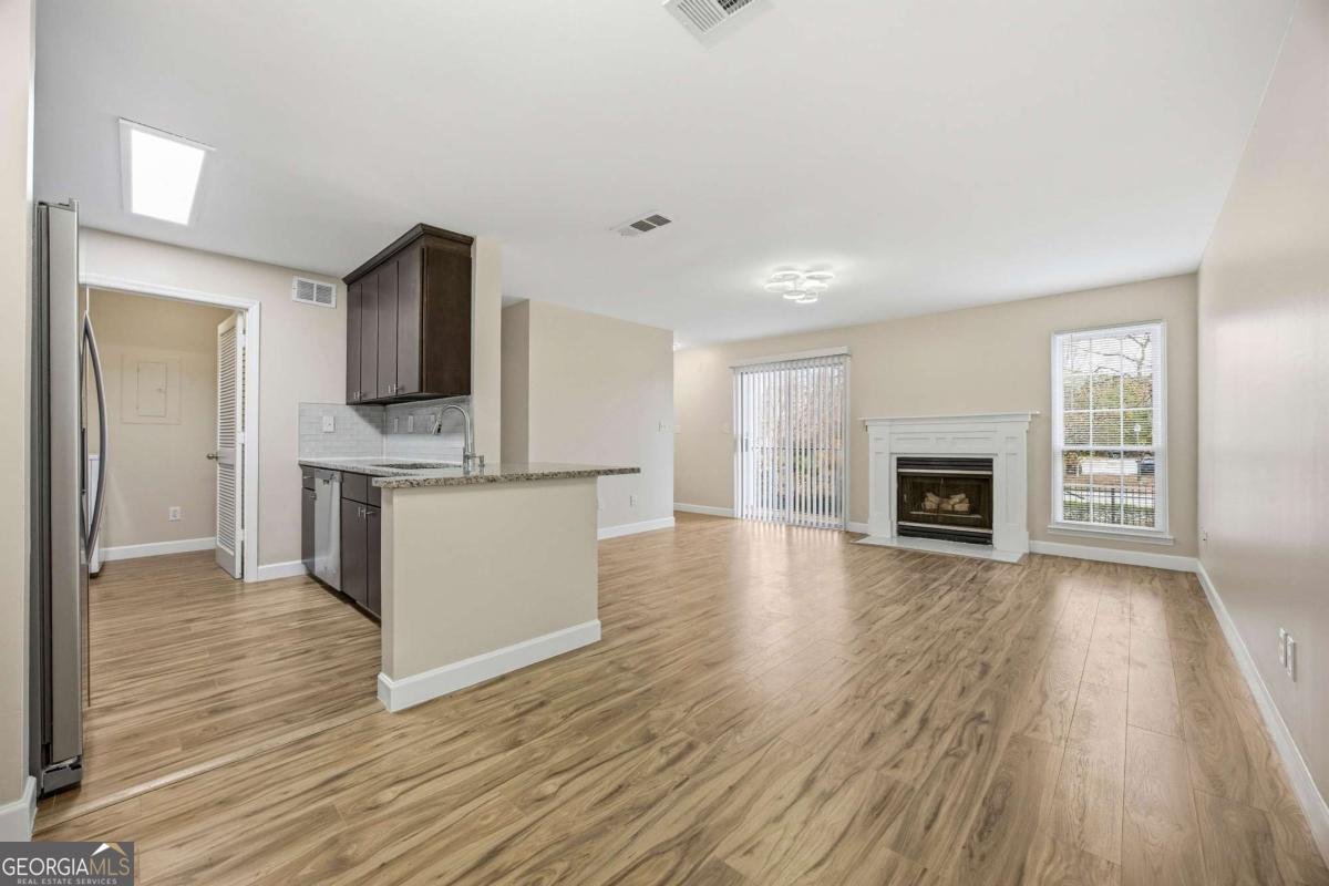 120 Granville Court Atlanta - Photo 1