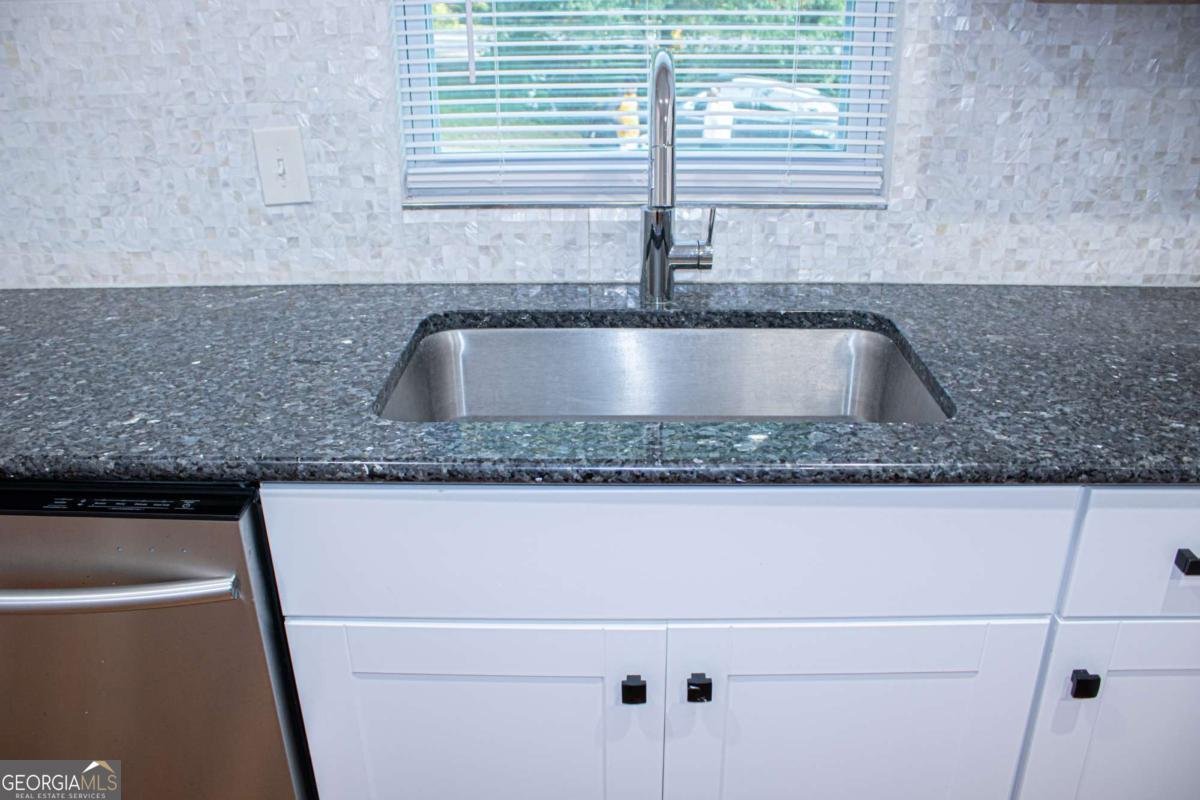 1962 Village Parkway Smyrna - Photo 16