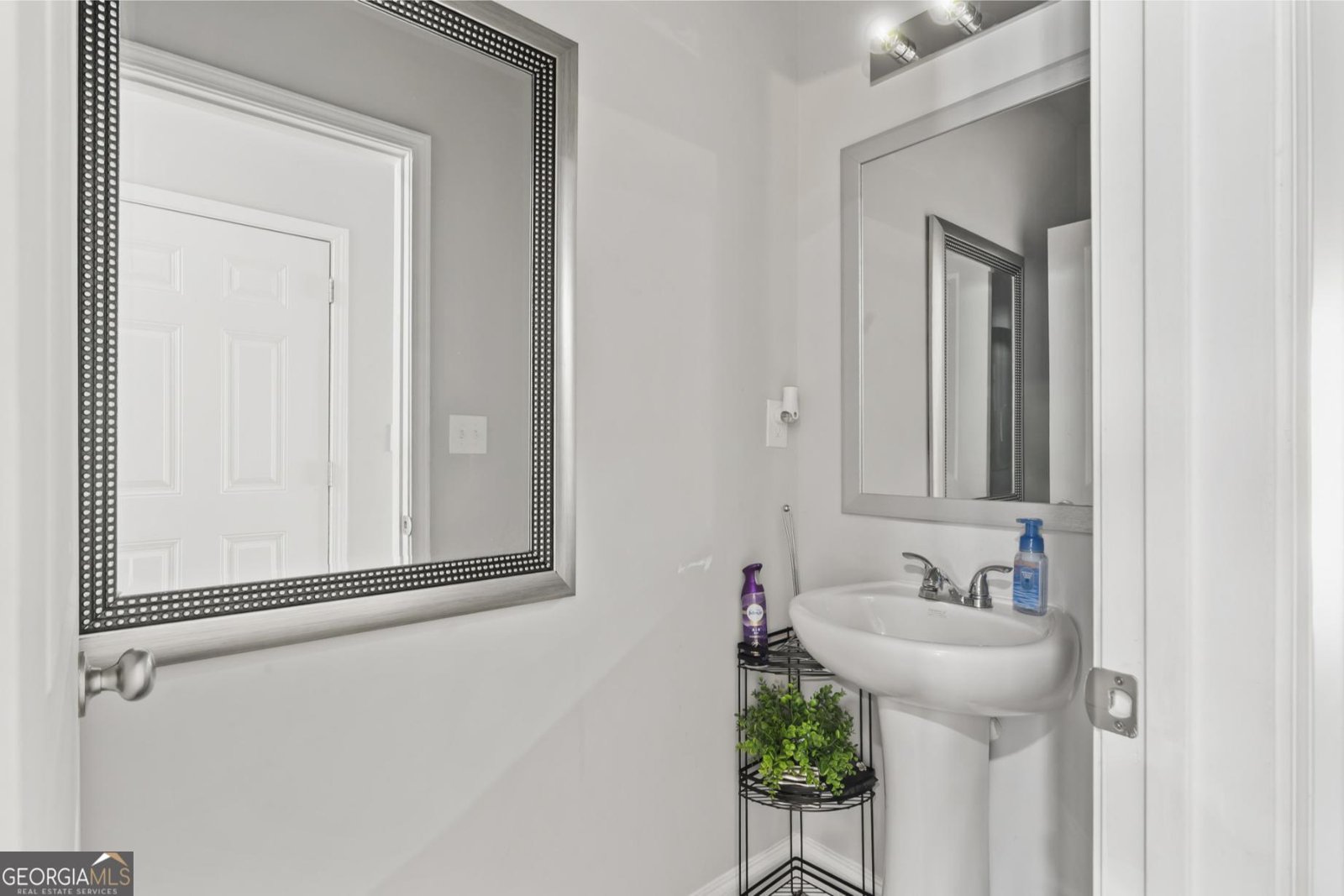 460 Village Creek Drive Atlanta - Photo 17