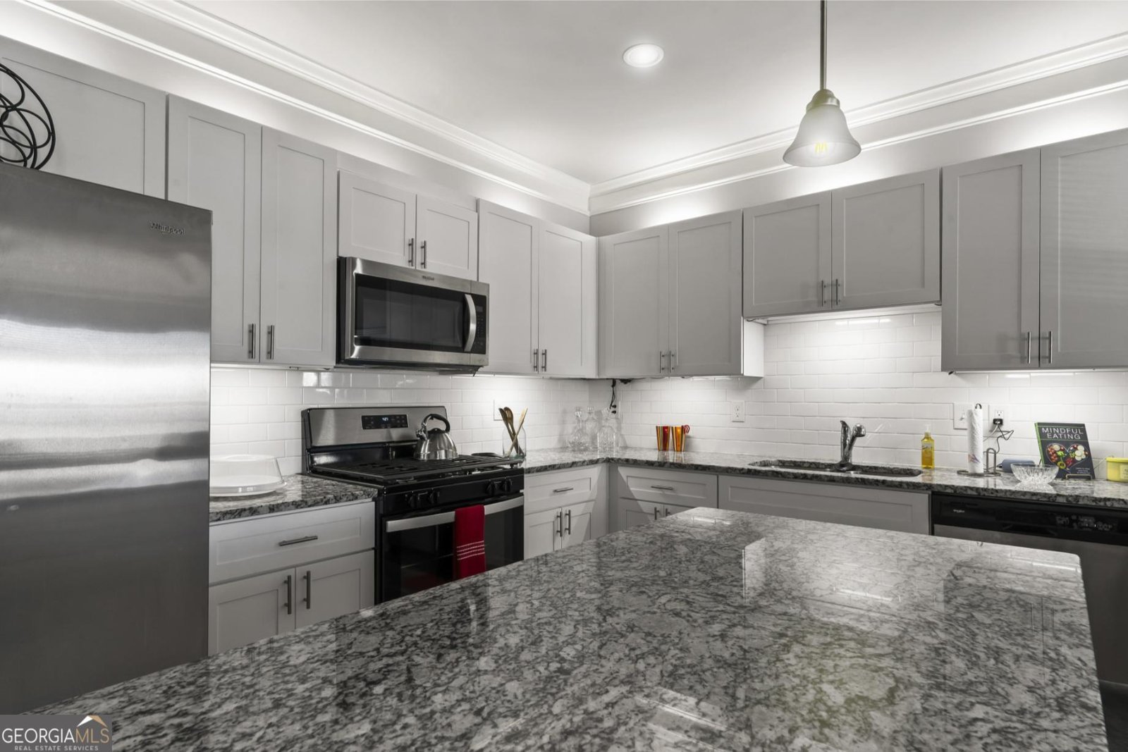 460 Village Creek Drive Atlanta - Photo 6