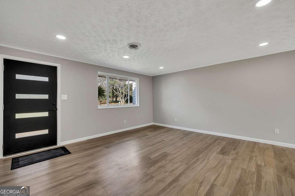 1680 Wingard Drive Marietta - Photo 8