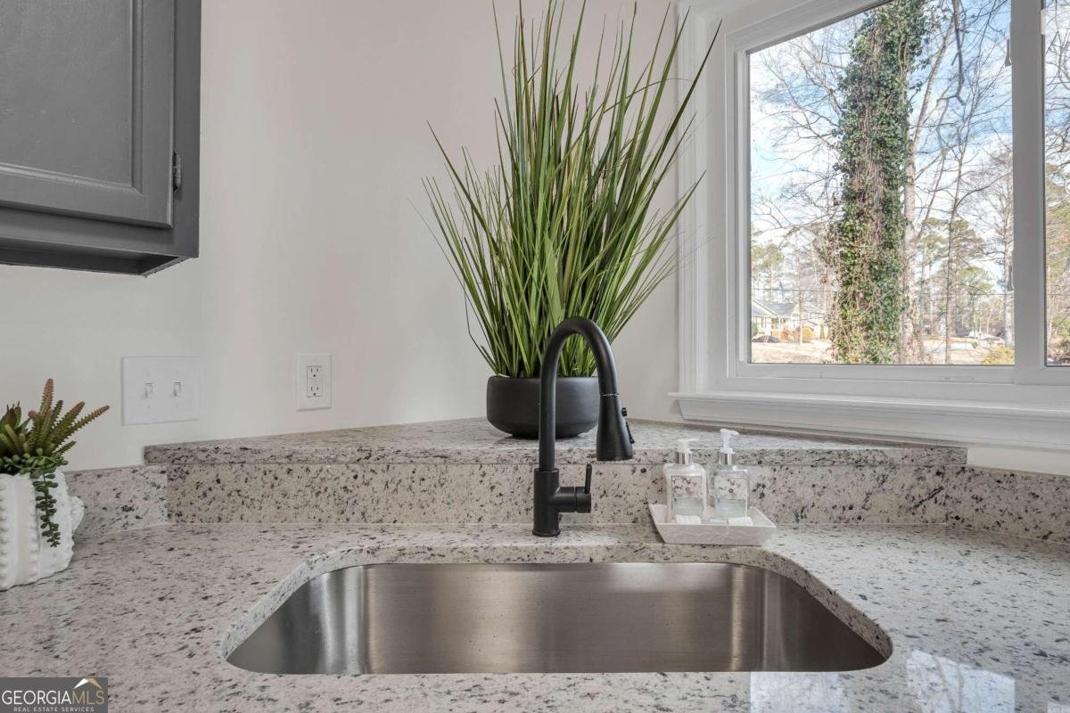 4928 Olde Mill Dr Marietta - Photo 13