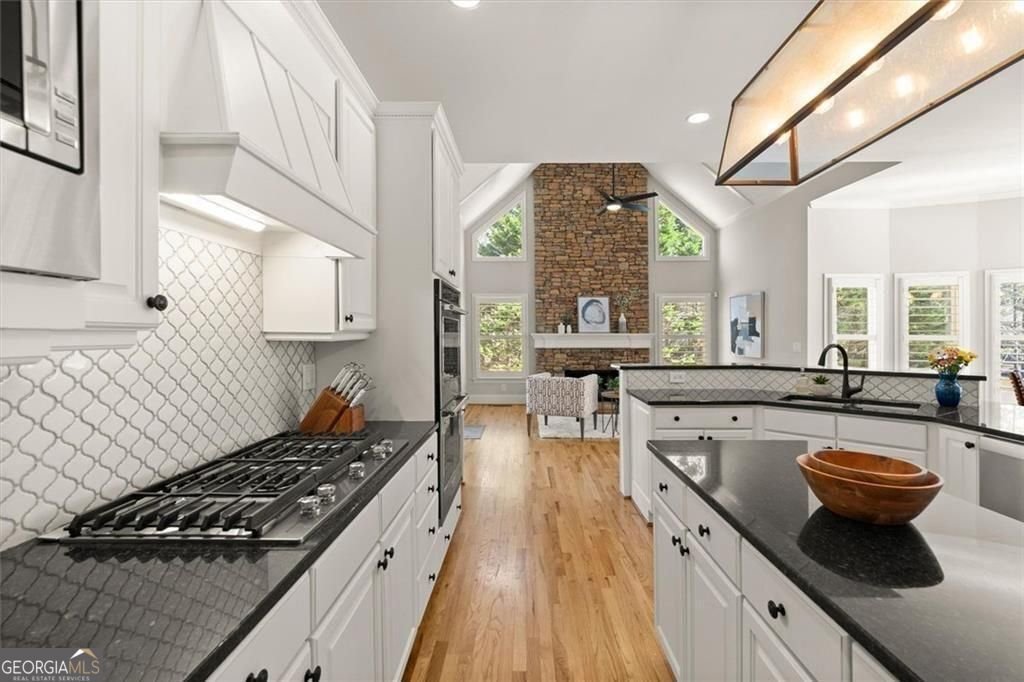 750 Champions Close Milton - Photo 23