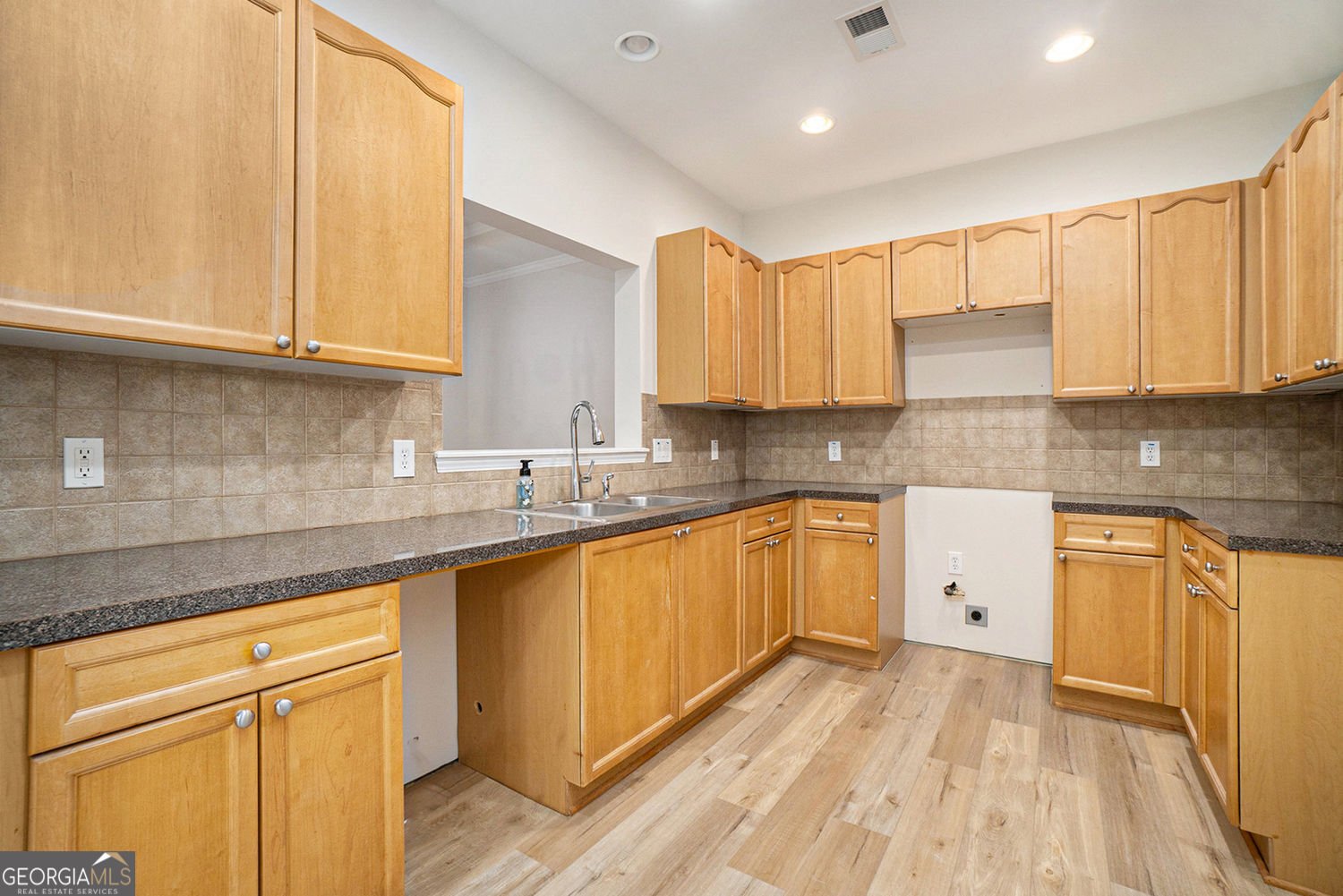 3233 Abbott Drive Powder Springs - Photo 14