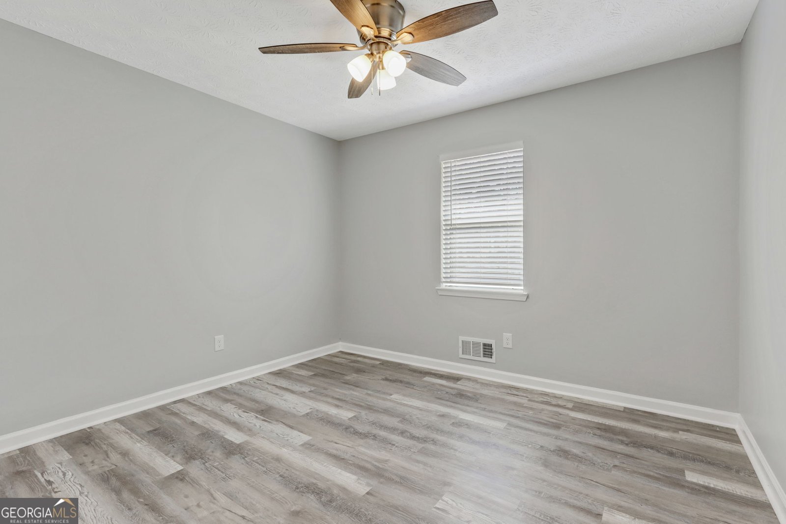 8730 Parliament Place Jonesboro - Photo 12