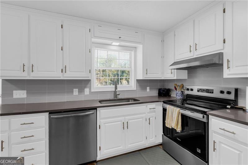 4605 Creek Bluff Drive Sugar Hill - Photo 10