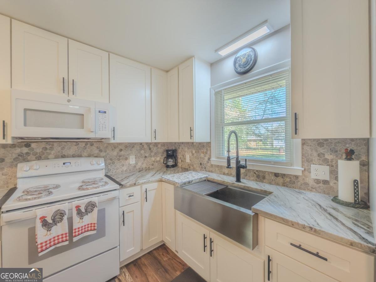 324 Broad Street Winder - Photo 12