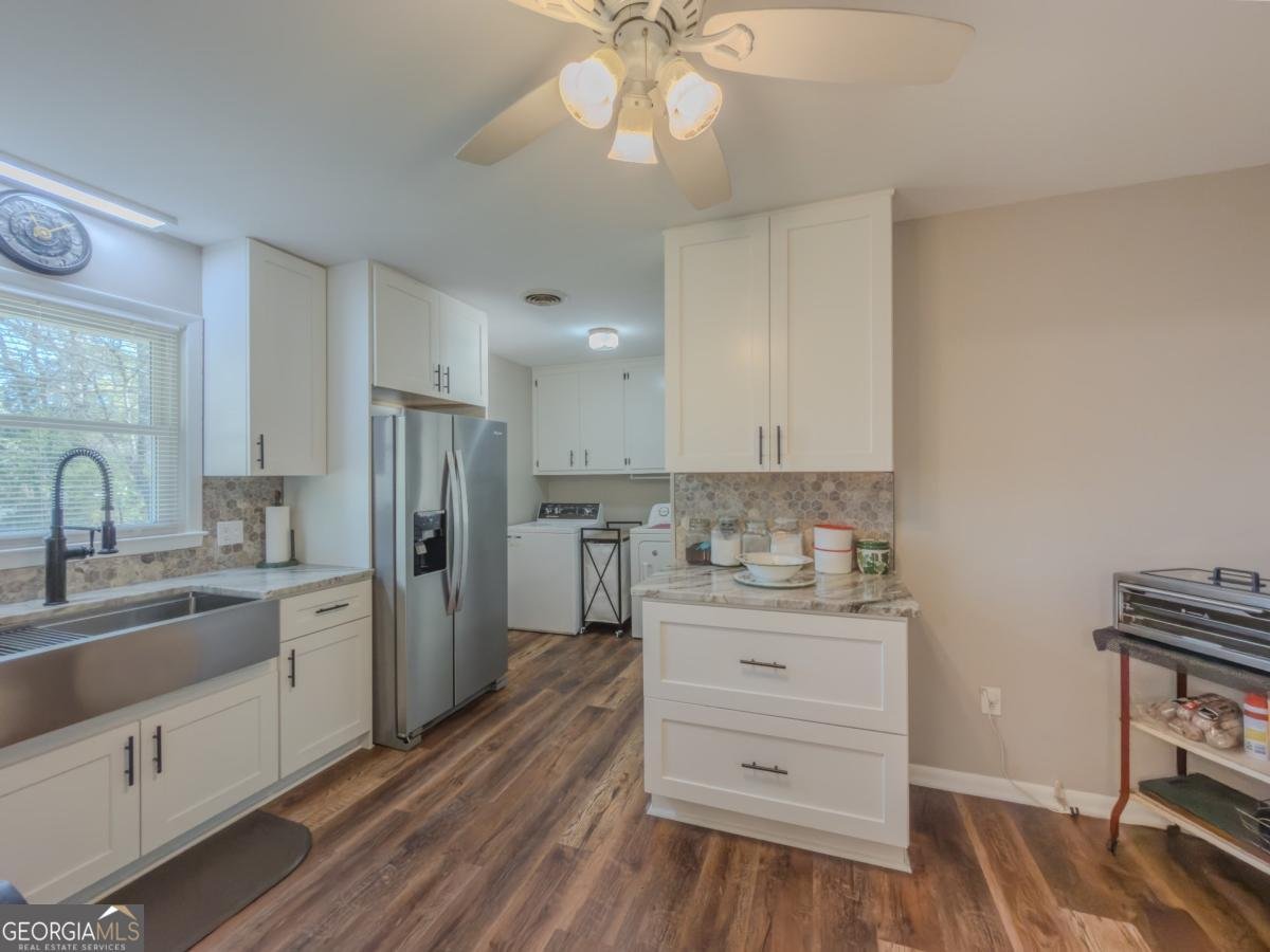 324 Broad Street Winder - Photo 13