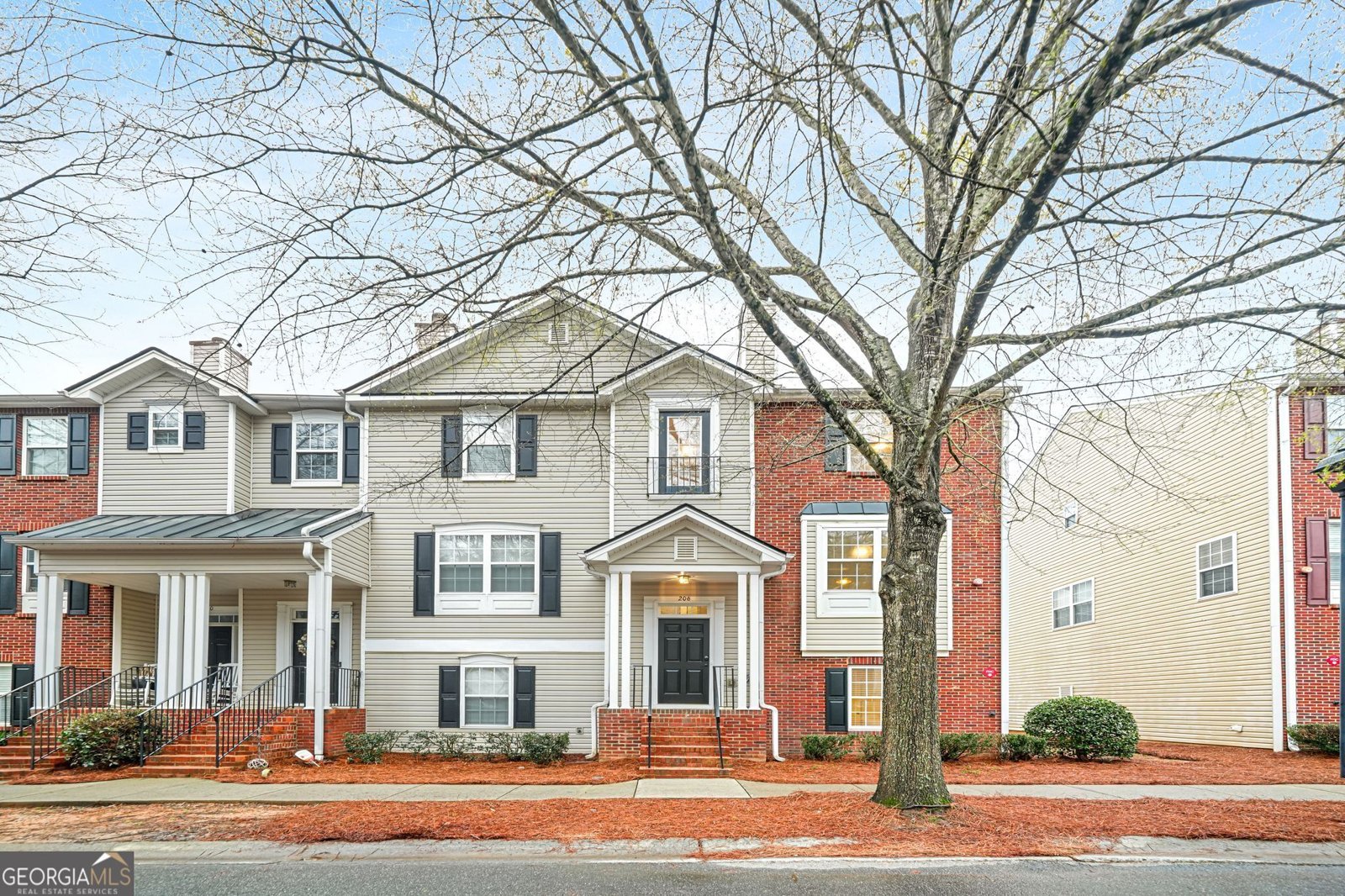 206 Village Square Drive Woodstock - Photo 1