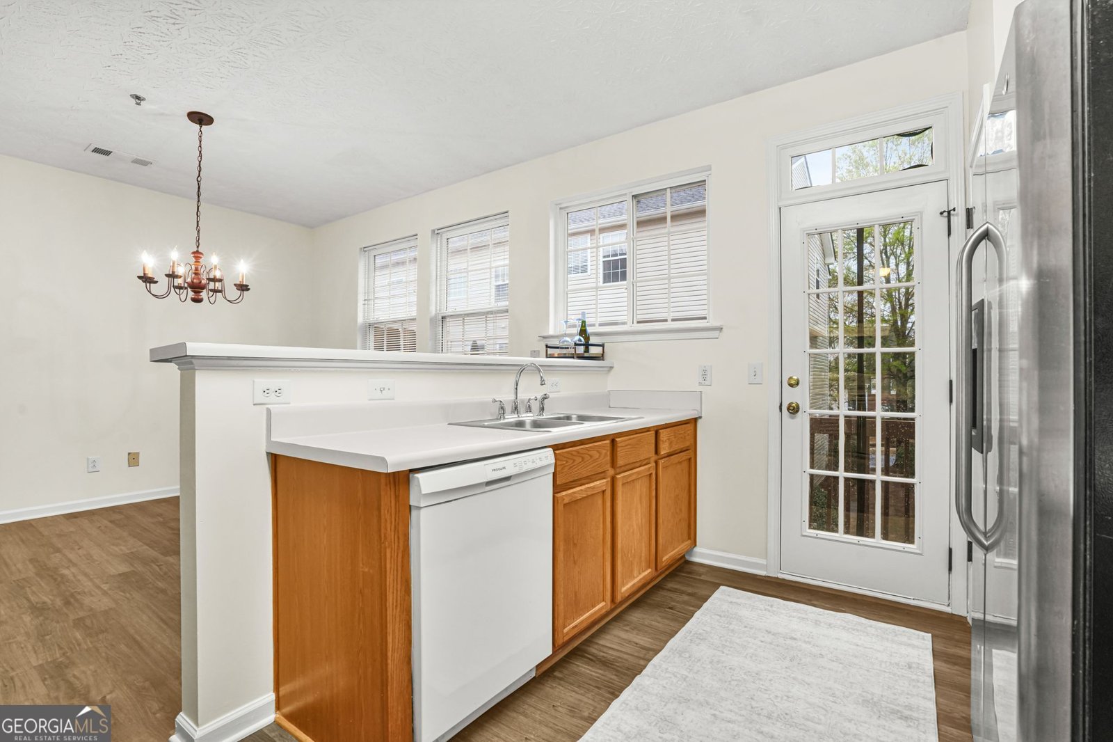 206 Village Square Drive Woodstock - Photo 16