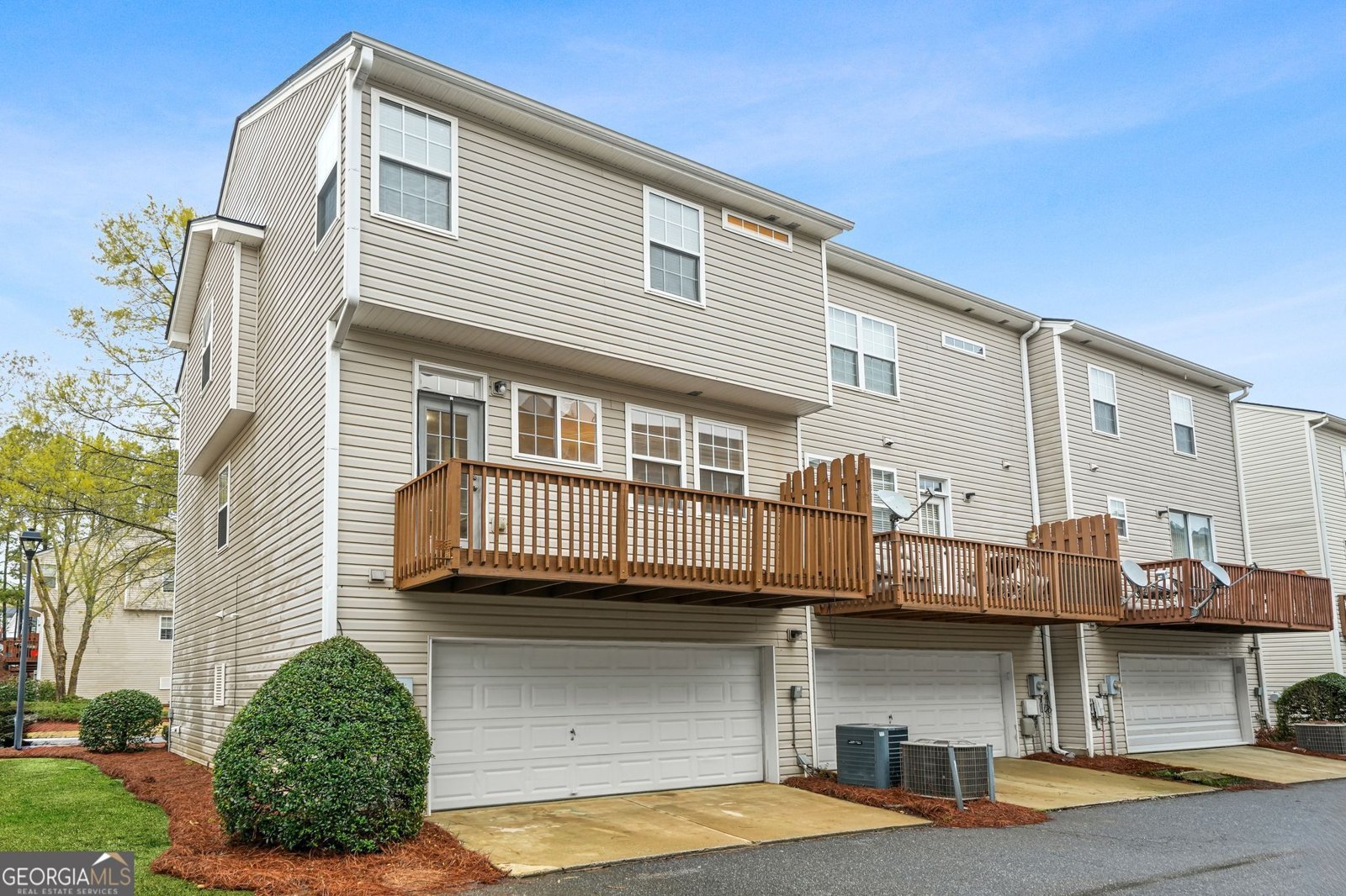 206 Village Square Drive Woodstock - Photo 6