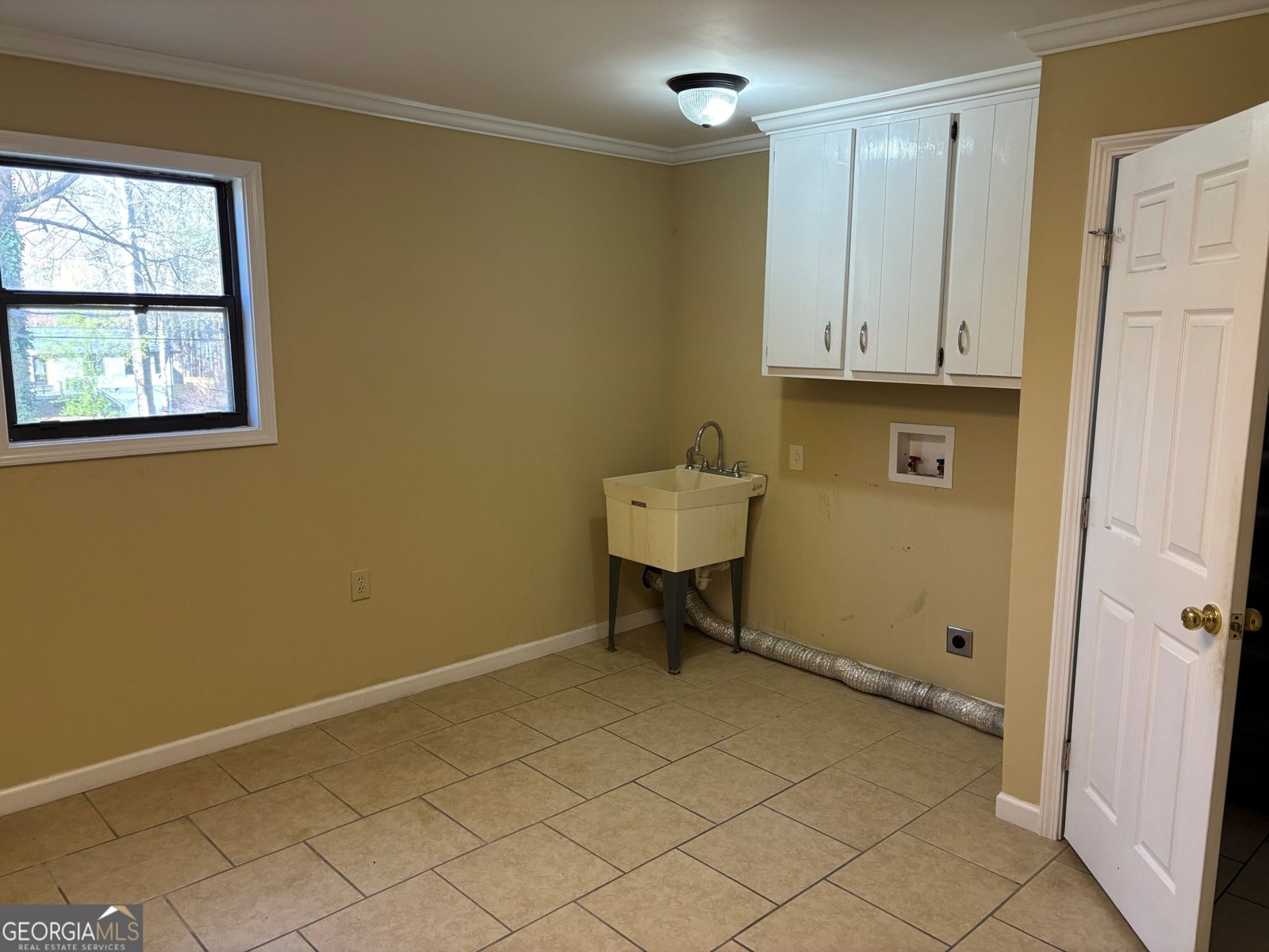 136 Creekview Drive Woodstock - Photo 10