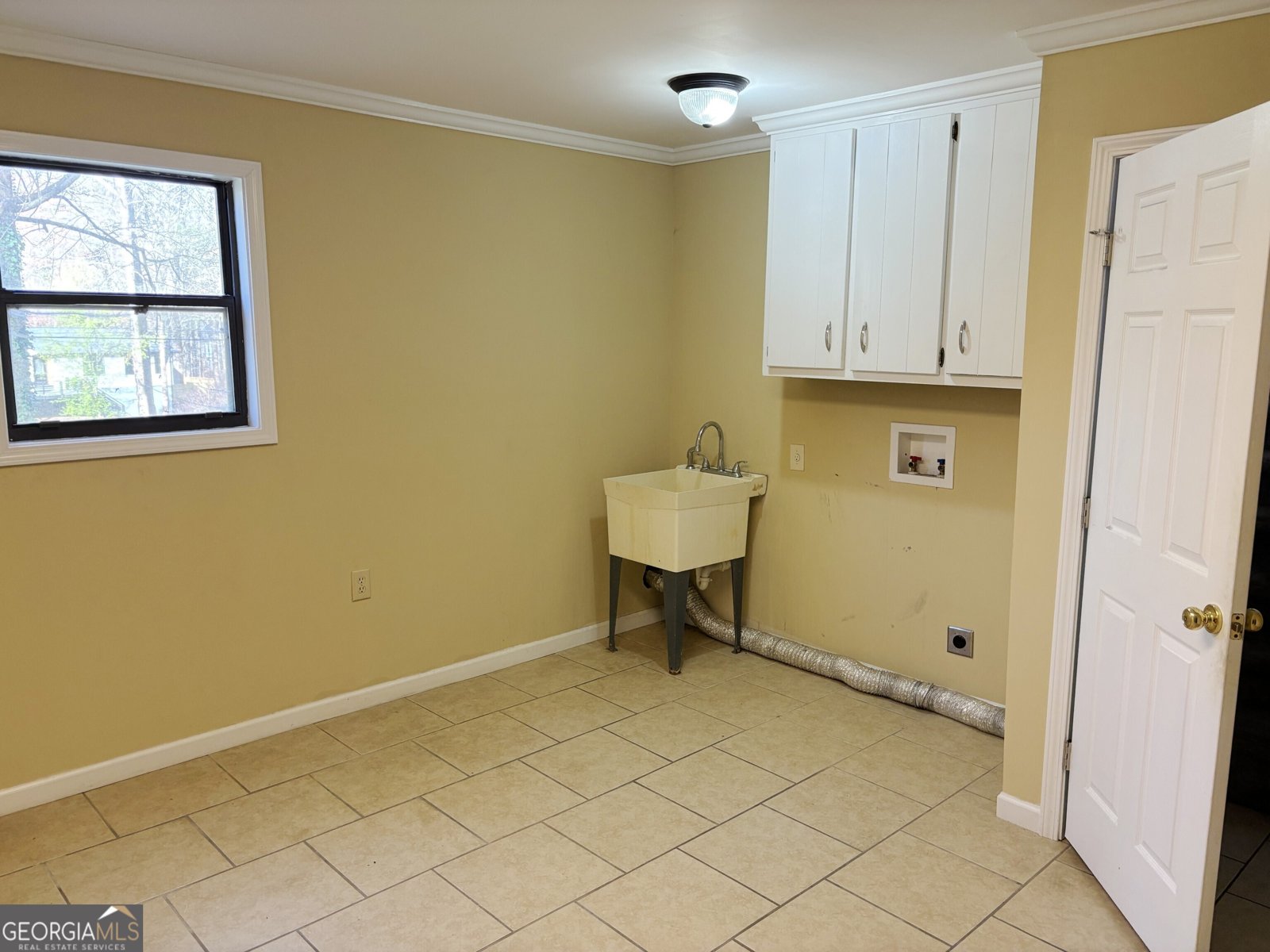 136 Creekview Drive Woodstock - Photo 12