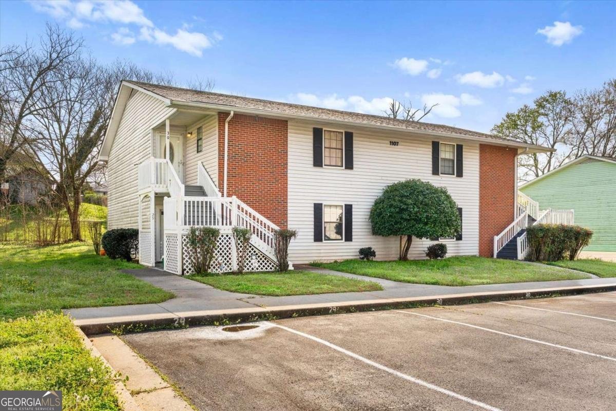 1107 Brookwood Lane Dalton - Photo 1