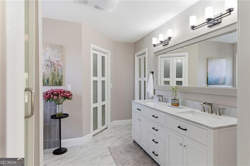 5445 Cowart Court Cumming - Photo 18