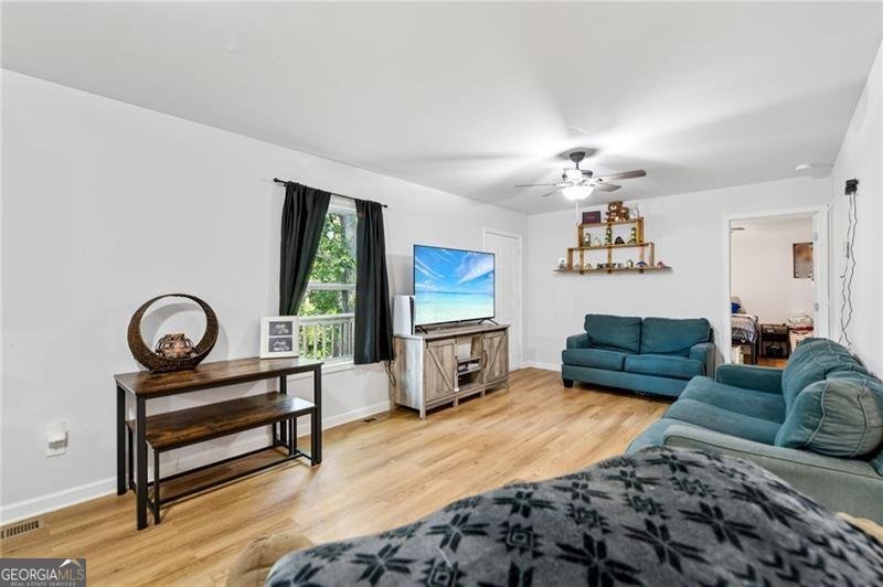 3662 Lakeview Drive Gainesville - Photo 8