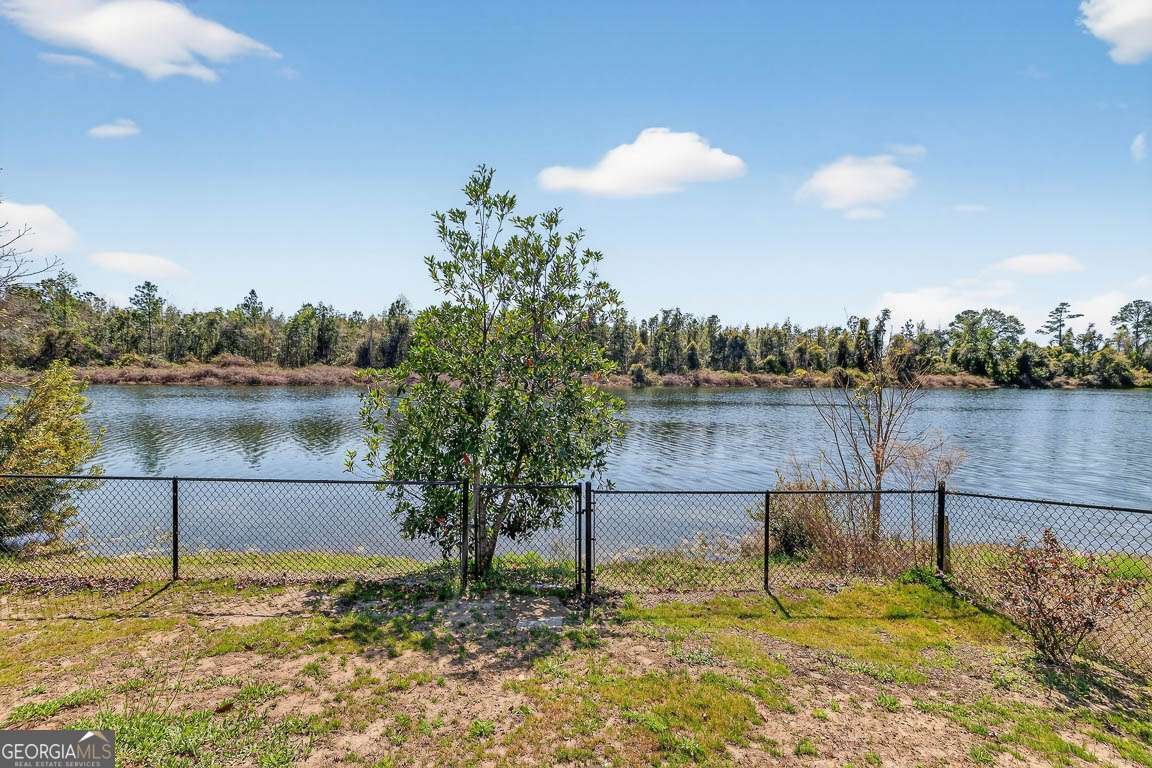 225 Roswell Drive Brunswick - Photo 34