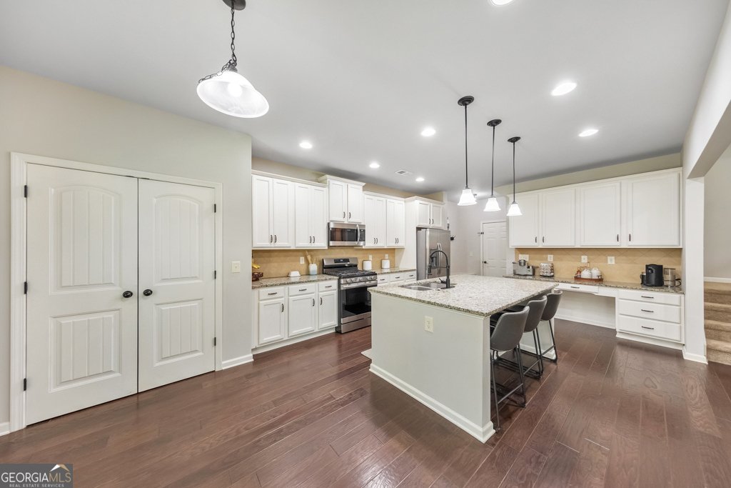 311 Nobleman Way Canton - Photo 11