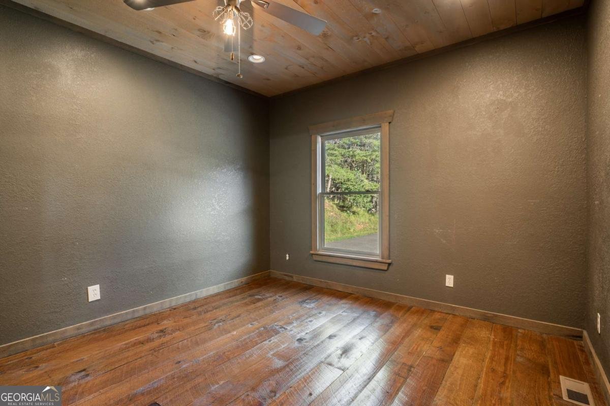 2637 River Road Mineral Bluff - Photo 19