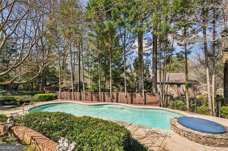 2025 Breckenridge Drive Atlanta - Photo 34