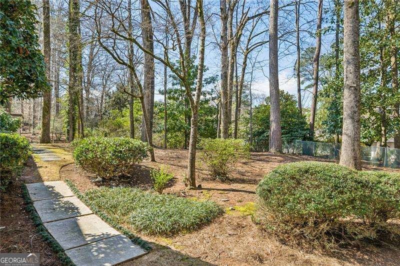 2025 Breckenridge Drive Atlanta - Photo 38