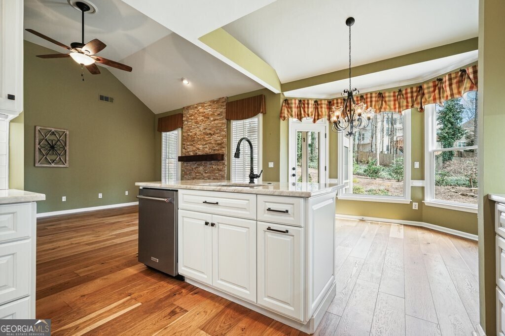 4095 Montgrove Glenn Cumming - Photo 16