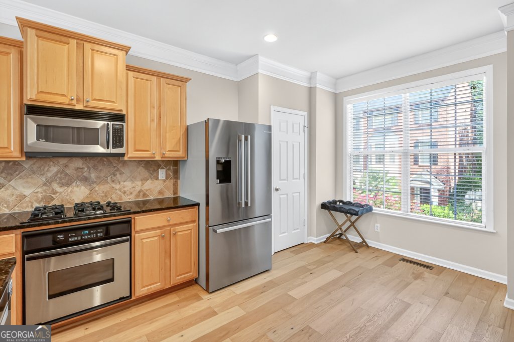 635 Coligny Court Sandy Springs - Photo 15