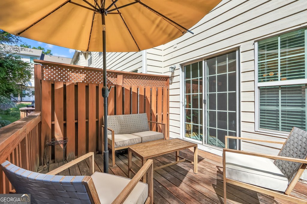 635 Coligny Court Sandy Springs - Photo 18