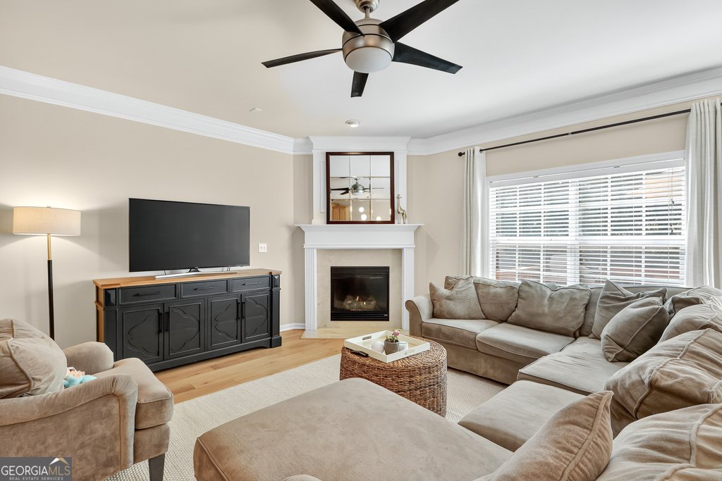 635 Coligny Court Sandy Springs - Photo 7