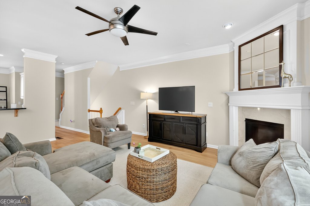 635 Coligny Court Sandy Springs - Photo 8