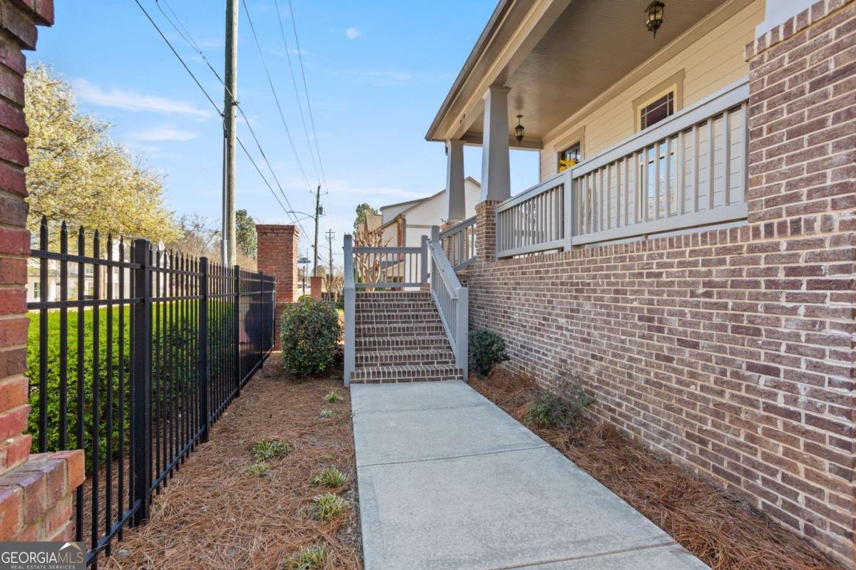 1566 Roswell Street Smyrna - Photo 6