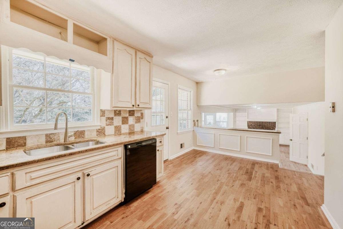 180 Jade Cove Circle Roswell - Photo 15