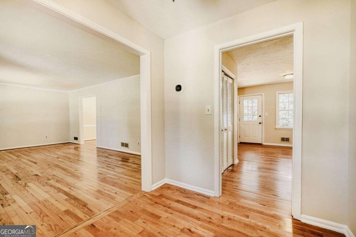 180 Jade Cove Circle Roswell - Photo 9