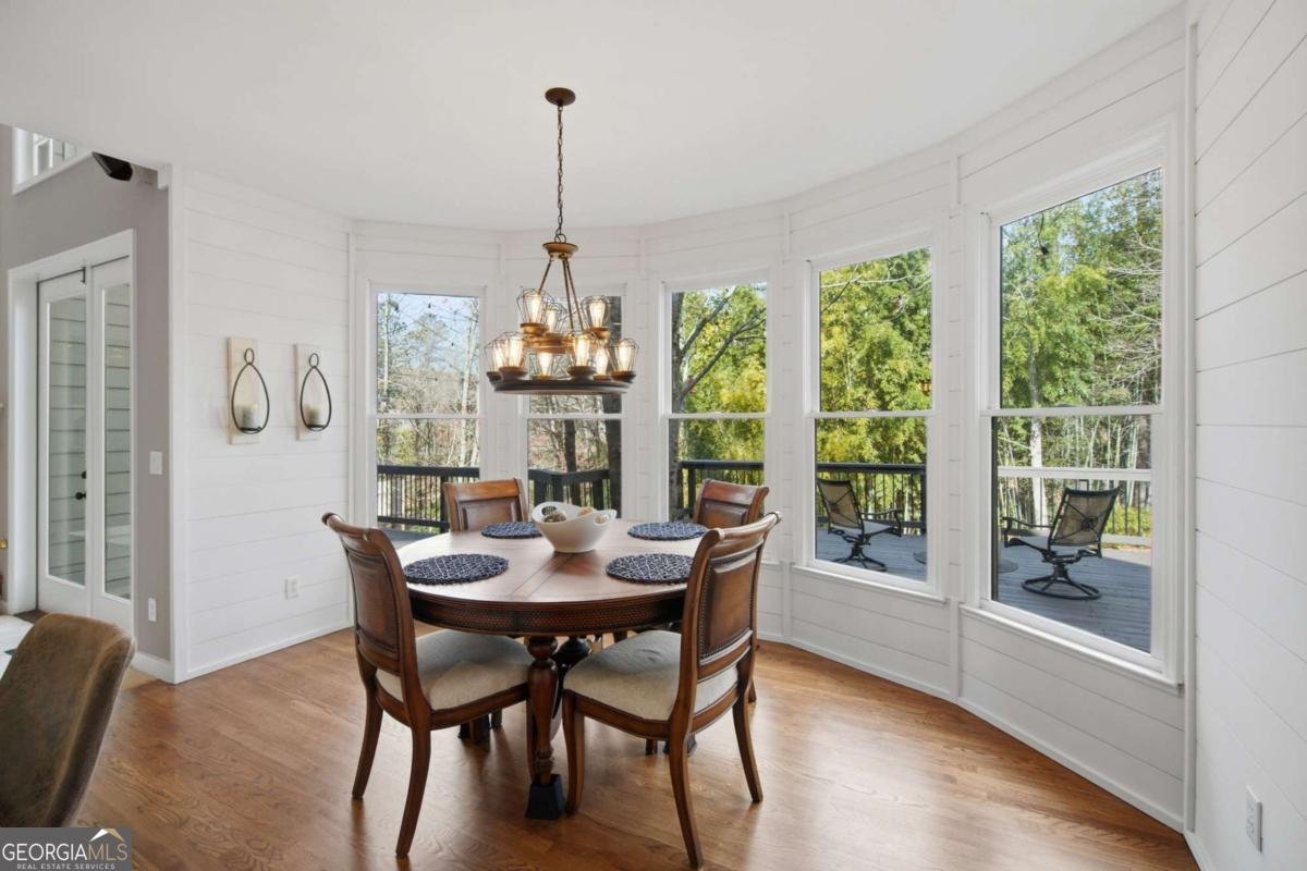 1021 Fairecroft Court Suwanee - Photo 11