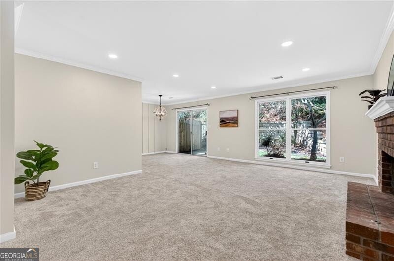 4590 VILLAGE OAKS Circle Dunwoody - Photo 17